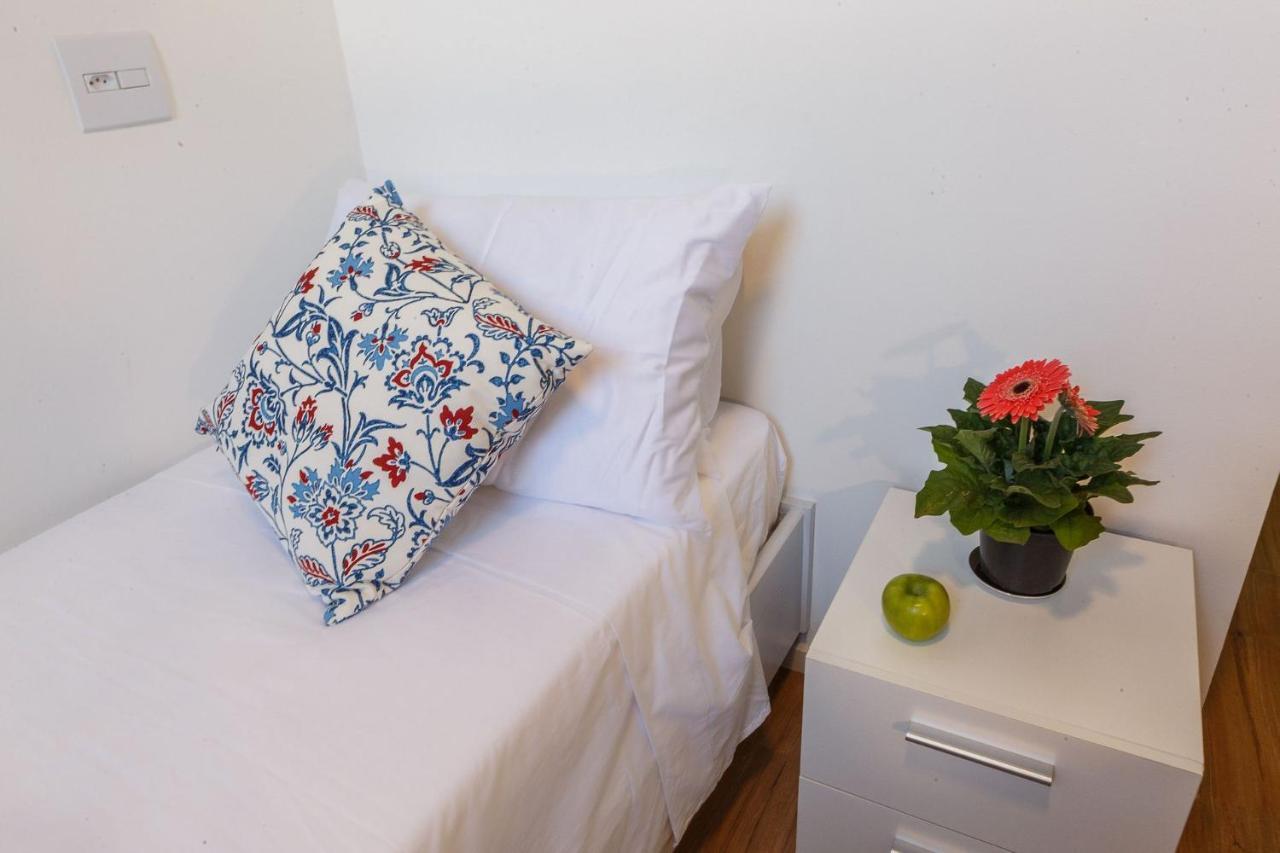 Apartamento Com Quintal Em Alto De Pinheiros เซาเปาโล ภายนอก รูปภาพ